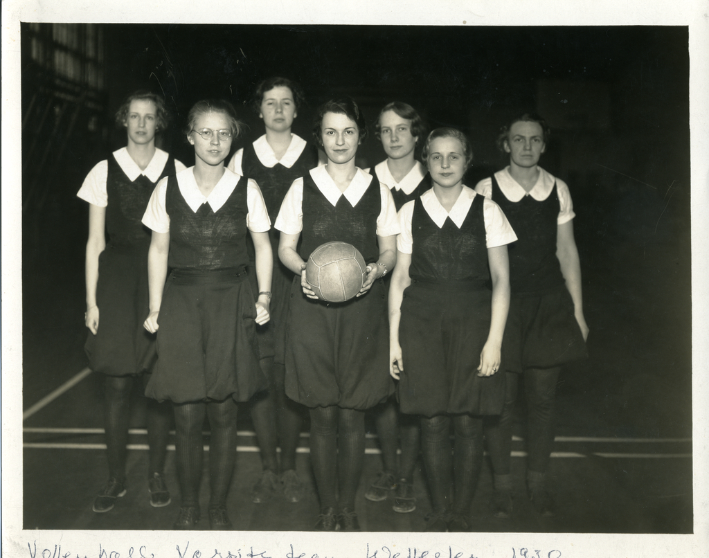 Volleyball Varsity Team