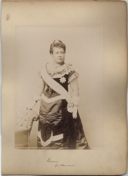Queen Liliuokalani of Hawaii [portrait]