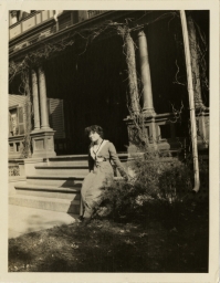 May-ling Soong on steps of Wood Cottage