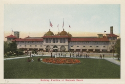 Through Sunny Southern California. On the Road of a Thousand Wonders.: Bathing Pavilion at Redondo Beach [1 of 22 images within mailable accordion packet containing 11 double-sided color photo cards]