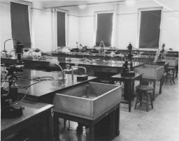 Interior of biology/geology lab, 1954