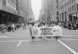Marchers from the Asociacion de Alcaldes de Puerto Rico at the 1985 Puerto Rican Day Parade