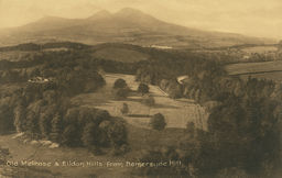 Old Melrose & Eildon Hills from Bemersyde Hill; verso: H. D. Hood, The Abbey, Melrose [divided back, no message]
