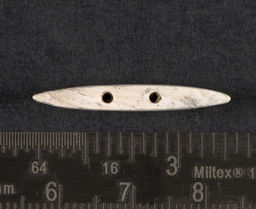 Crescent shell pendant