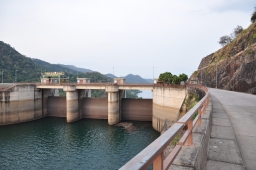 Randenigala Dam and Reservoir