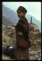 Keti nachineko r Dil Bahadur Tamang (केटी नचिनेको र दिल बहादुर तामाङ / Girl and Dil Bahadur Tamang)