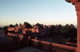 Akbar's Palace Sunehra Makan