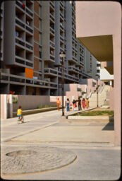 Pedestrian path towards residential buildings (Split, HR)