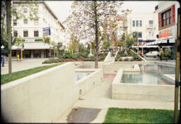 Public fountains and landscaped areas in downtown pedestrian mall (Waterfront Area, Sacramento, California, USA)