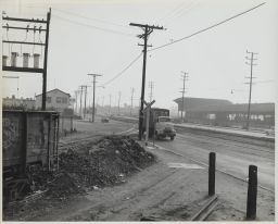 View of East Leg of Wye Heading Out on Alameda Street