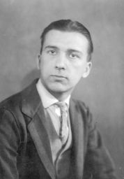 Thomas Norman Mansell (1904-1991), B.S. 1926, portrait  photograph