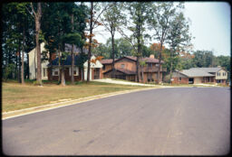 Single-family homes in the Uplands (Reston, Virginia, USA)
