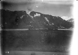Contour with 190-191. Fallen Glacier from crest of Haenke