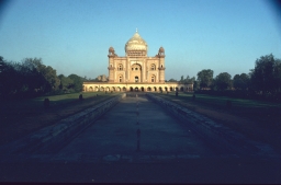 Safdar Jang's Tomb