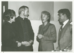 Lucia Valeska, Ma Boozer, Tom Bahler, and Edmund Perrett II at American Psychological Association press conference