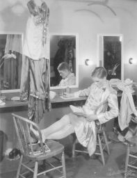 Mask and Wig Club, 1928 production, "Tarantella,"  backstage