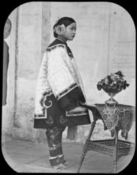 Chinese girl with bound feet, side view, Tianjin (Tientsin), China