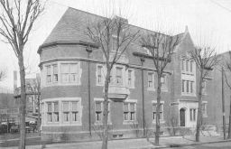 Zeta Psi - Sigma chapter fraternity house (built 1910, Thomas, Churchman and Molitor, architects), exterior