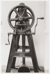 Robert H. Thurston's Autographic Torison Testing Machine