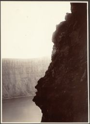 The cliff edge above Ísafjörður 