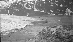Front of Spencer Glacier with fosse and outwash plain - east side