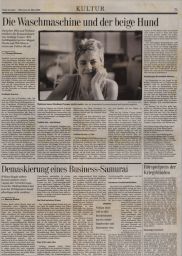 Tages-Anzeiger Newspaper article with large image of Lindsay.