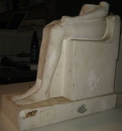 Seated statue of the Egyptian goddess Unut