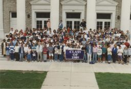Class of 1989 group photo