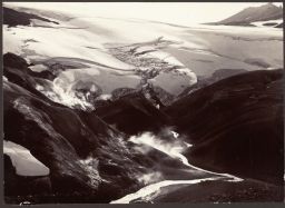 The fight of frost and fire, Kerlingarfjöll