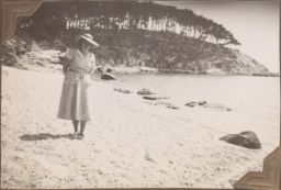 Julia Ford on beach