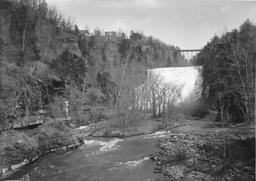 Ithaca Falls from below, april 1914