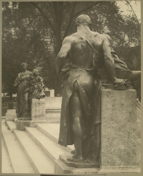 Columbus, Ohio. McKinley Memorial, Side View      