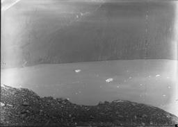 [No label: Likely Looking down on Nunatak Fjord, near terminus of Nunatak Glacier from 1905 or 1906?]