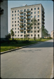Eight-story residential building (Moscow, RU)