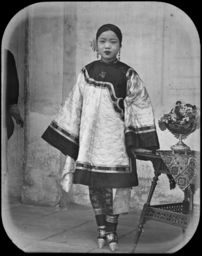 Chinese girl with bound feet, Tianjin (Tientsin), China