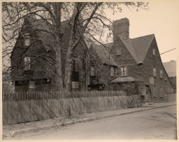 House of the Seven Gables (Turner-Ingersoll Mansion)      