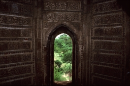 Shyama-Raya Temple