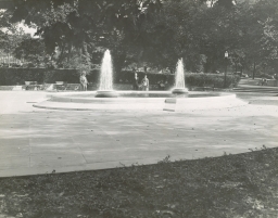 Franklin Park, Oval Fountain, Washington, D. C.      