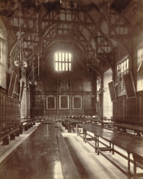 Cambridge. Trinity College, Hall      