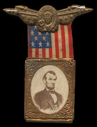 Presidential campaign badge