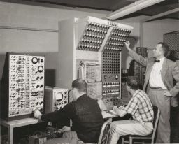 Early Electronic Analog Computer (COREAC)