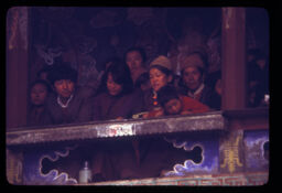 Sherpa mahila purushharu nacha herdai (शेर्पा महिला पुरुषहरु नाच हेर्दै / Sherpa Men and Women Watching a Dance)