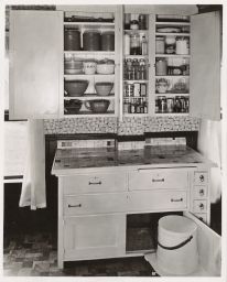 Chemung County-Photos-Kitchens, Home of Mr. and Mrs. Thomas Dicken