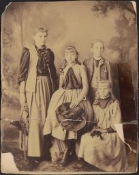 Portrait photograph of Elsa Guerdrum's brothers and sisters, possibly before she was born.