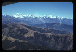 akashbata himshrinkhalako drisya (आकाशबाट हिमश्रंखलाको दृश्य / Arial View of Mountain Range)