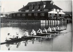 Crew at Boathouse 1905 Fastest Crew the ever sat in an American Shell