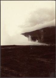 Geysir, eruption, 2d shot 