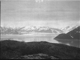 Panorama (27-29) of Hubbard and Turner Glaciers from Gilbert's site on summit of Haenke Isl.
