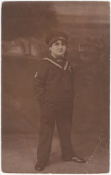 Young male impersonator as sailor