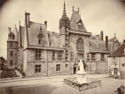 Bourges. Jacques Coeur Palace      